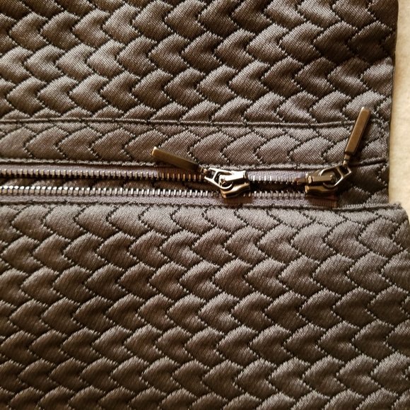 Armani Collezioni Gray Full Zip Quilted Jacket Size 14 - Picture 5 of 7